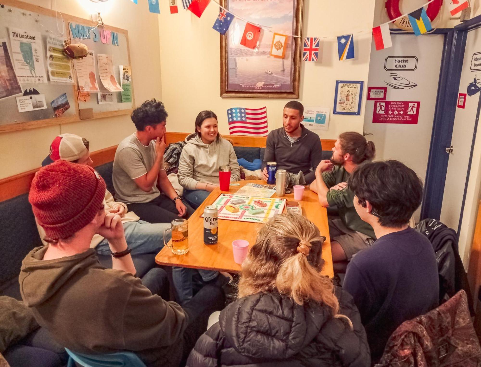 Ith San Francisco Pacific Tradewinds Backpacker Hostel Exterior photo